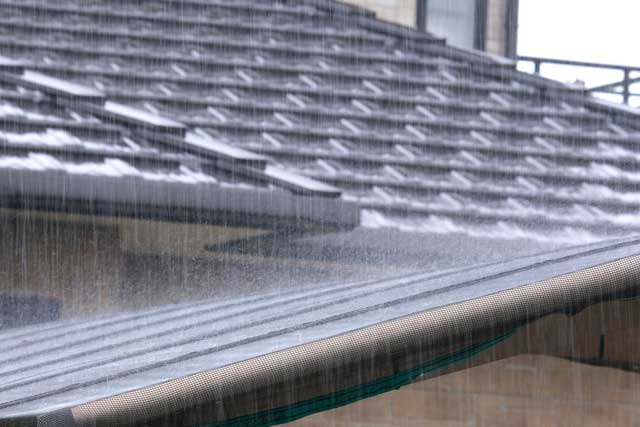 窓の雨漏り<br class="hp_pcOnly">修理 before